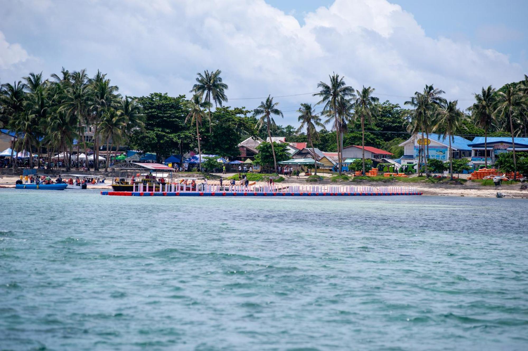 Bolabog Beach Resort Balabag  Buitenkant foto